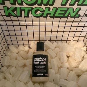 LUSH Cosmetics Vanilla Dee Lite Lotion